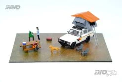 INNO Models 1:64 Toyota Landcruiser FJ60 Car Camping Diorama With Figures -Model Cars Houston 10 044da87b fefa 46e4 b8c0 ede9de740f1f