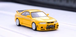 1/64 INNO NISSAN SKYLINE GT-R (R33) NISMO 400R Lightning Yellow Diecast Car Model