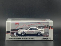 INNO64SILVER NISSAN SKYLINE GT-R (R33) TUNED BY MINE'S